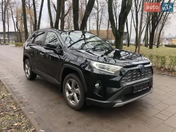 Авто Toyota Rav4 2019 № 7169370