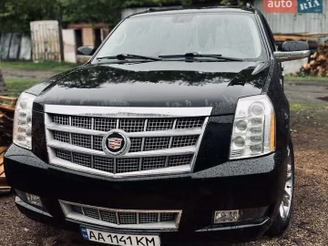 Авто Cadillac Escalade 2010 № 7171393