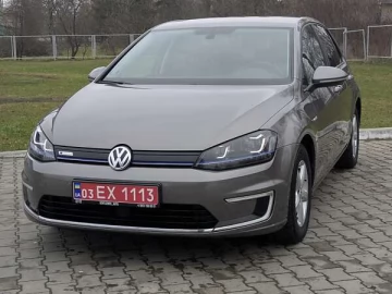 Авто Volkswagen E-Golf 2015 № 7171850