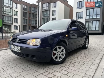 Авто Volkswagen Golf 2001 № 7174130