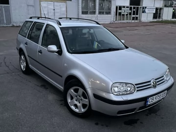 Авто Volkswagen Golf 2002 № 7174154