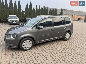 Авто Volkswagen Touran 2012 № 7174487