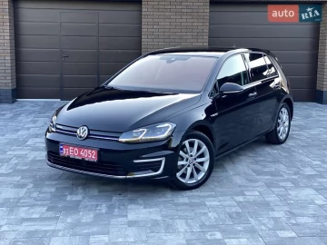 Авто Volkswagen E-Golf 2019 № 7174900