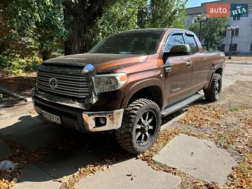 Авто Toyota Tundra 2013 № 7175081
