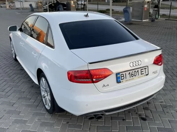 Авто Audi A4 2011 № 7175953