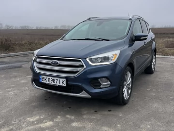 Авто Ford Escape 2018 № 7176092