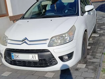 Авто Citroen C4 2010 № 7176909