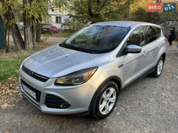 Авто Ford Escape 2016 № 7177441