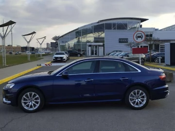 Авто Audi A4 2022 № 7177776
