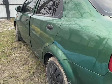 Авто Chevrolet Aveo 2004 № 7177926