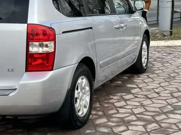 Авто KIA Carnival 2008 № 7181753