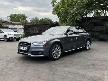 Авто Audi A4 2015 № 7182116