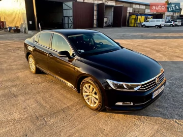 Авто Volkswagen Passat 2017 № 7182132