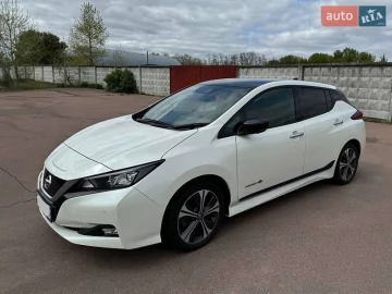 Авто Nissan Leaf 2018 № 7182431