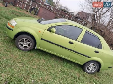Авто Chevrolet Aveo 2004 № 7184289