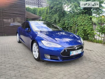 Авто Tesla Model S 2015 № 7184600