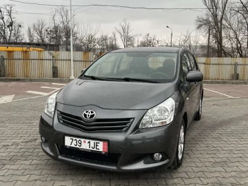 Авто Toyota Verso 2010 № 7185278