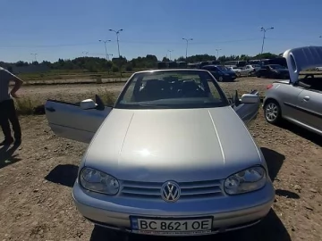 Авто Volkswagen Golf 2000 № 7186704
