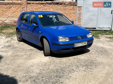Авто Volkswagen Golf 2002 № 7189193