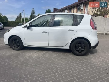 Авто Renault Scenic 2011 № 7189370