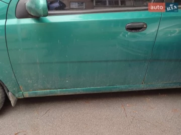 Авто Chevrolet Aveo 2005 № 7191935