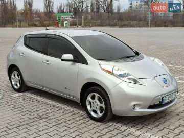 Авто Nissan Leaf 2013 № 7192193