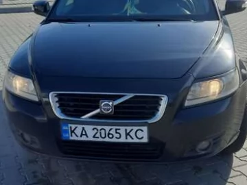Авто Volvo V50 2008 № 7192202