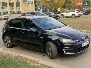 Авто Volkswagen E-Golf 2014 № 7192541
