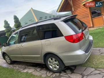 Авто Toyota Sienna 2006 № 7194529