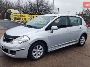 Авто Nissan Tiida 2010 № 7195038