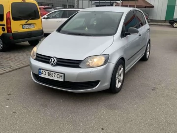 Авто Volkswagen Golf 2010 № 7195817