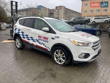 Авто Ford Escape 2018 № 7197116