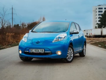 Авто Nissan Leaf 2013 № 7197117