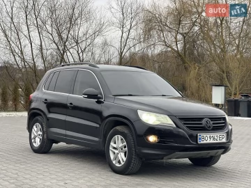 Авто Volkswagen Tiguan 2010 № 7198472