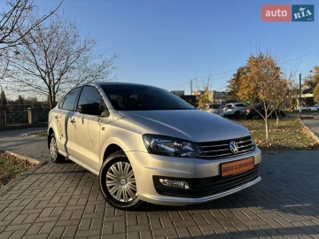 Авто Volkswagen Polo 2019 № 7199632