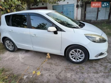 Авто Renault Scenic 2012 № 7200543