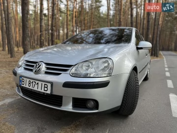 Авто Volkswagen Golf 2004 № 7203093