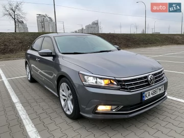 Авто Volkswagen Passat 2018 № 7203832