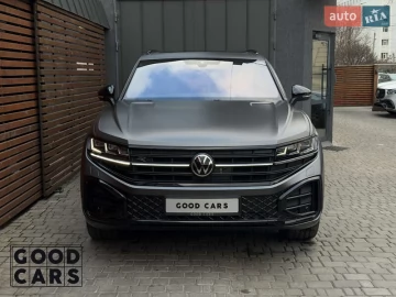 Авто Volkswagen Touareg 2023 № 7204273