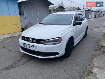 Авто Volkswagen Jetta 2014 № 7204726