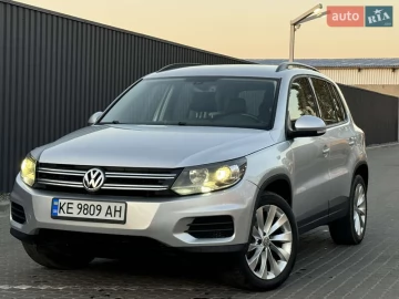 Авто Volkswagen Tiguan 2015 № 7205240