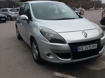 Авто Renault Scenic 2011 № 7206094