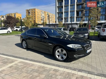 Авто BMW 5 Series 2012 № 7207102
