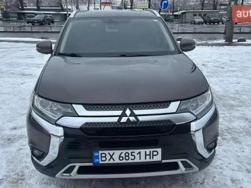 Авто Mitsubishi Outlander 2019 № 7208158