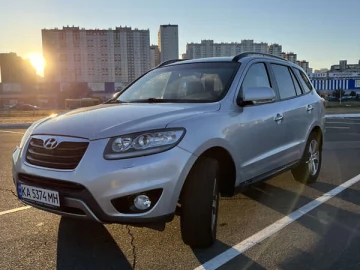 Авто Hyundai Santa Fe 2012 № 7208674