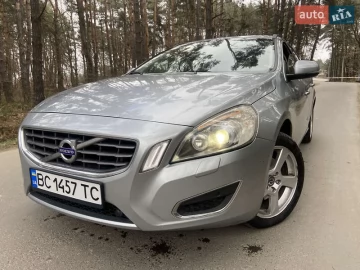 Авто Volvo V60 2011 № 7209289
