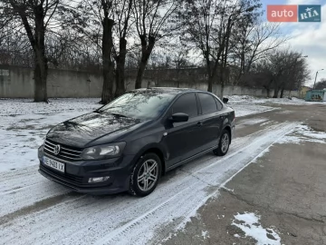 Авто Volkswagen Polo 2016 № 7209889