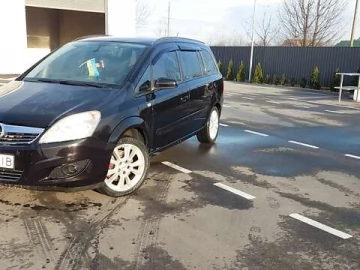 Авто Opel Zafira 2009 № 7210373