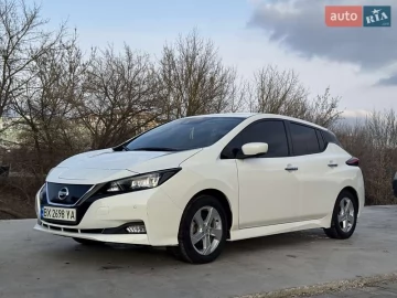 Авто Nissan Leaf 2021 № 7211308