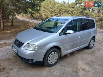 Авто Volkswagen Touran 2004 № 7211519